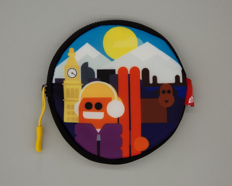 Image: amenity kit: Virgin America, first class, Denver