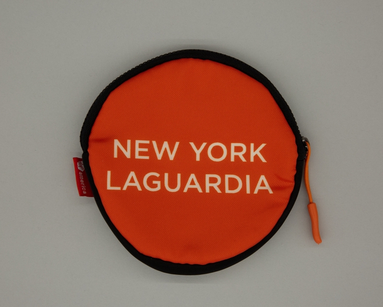 Image: amenity kit: Virgin America, first class, New York City