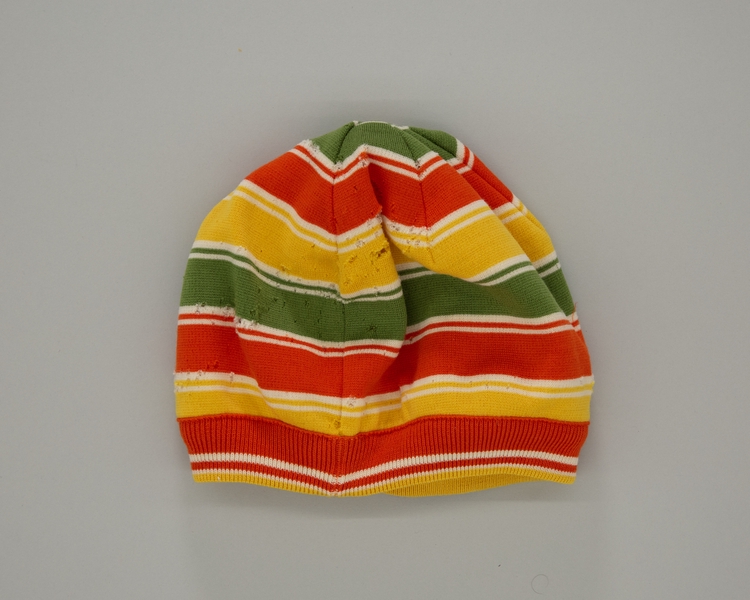 Image: air hostess hat: TWA (Trans World Airlines), winter