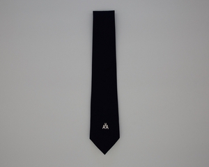 Image: flight officer necktie: American Airlines