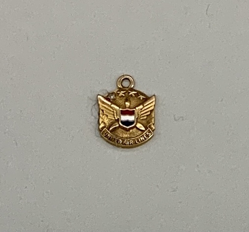 Service pendant: United Air Lines, 5 years