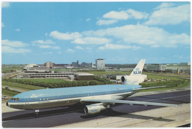 Postcard: KLM (Royal Dutch Airlines), McDonnell Douglas DC-10, Amsterdam Airport Schiphol (AMS)
