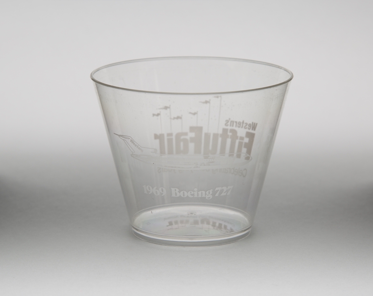 Image: plastic cup: Western Airlines