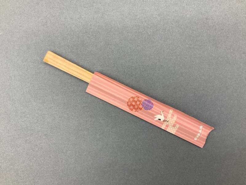 Image: chopsticks with sleeve: EVA Air