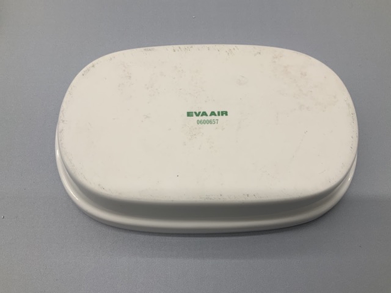 Image: entree dish: EVA Air, Premium Laurel class