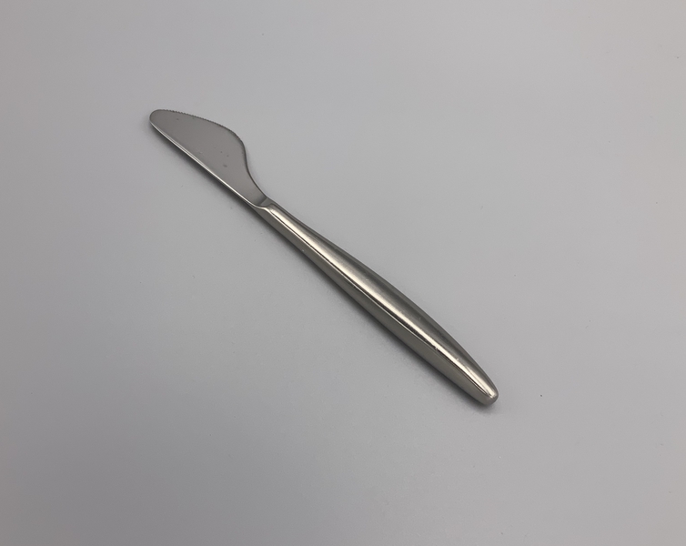 Image: knife: Japan Airlines