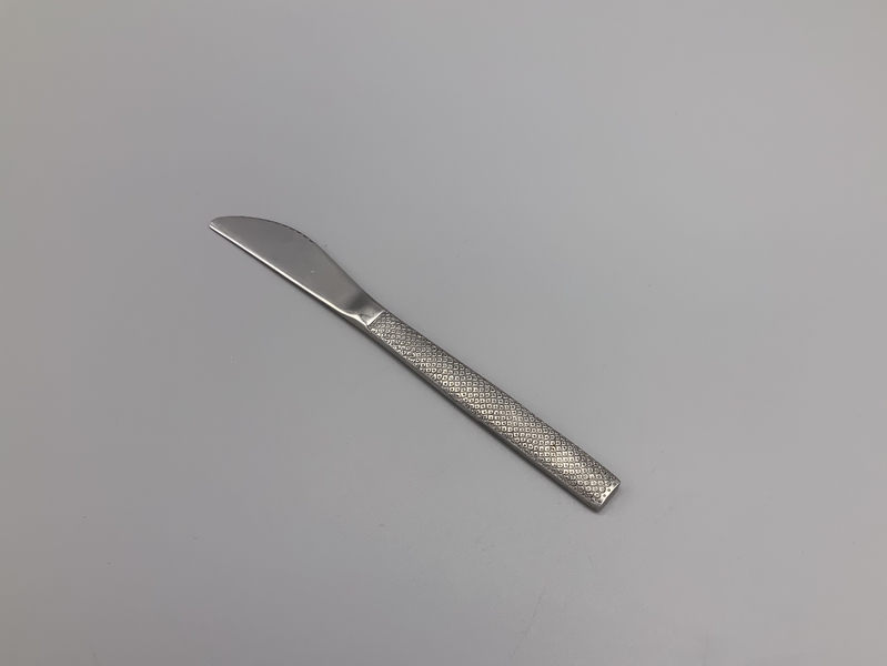 Image: knife: United Airlines
