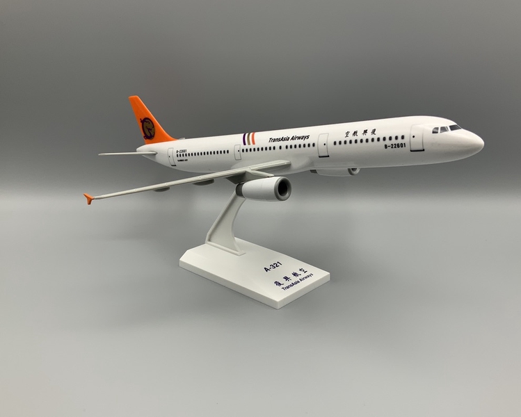 Image: model airplane: Trans Asia Airways, Airbus A321