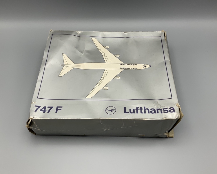 Image: toy airplane: Lufthansa Cargo, Boeing 747F