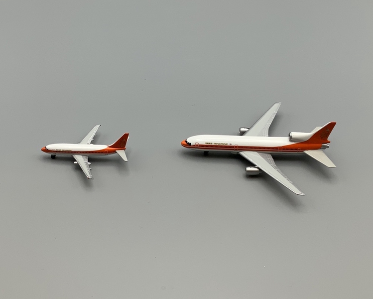 Image: miniature model airplanes: Dragonair, Boeing 737-200, Lockheed L-1011 TriStar