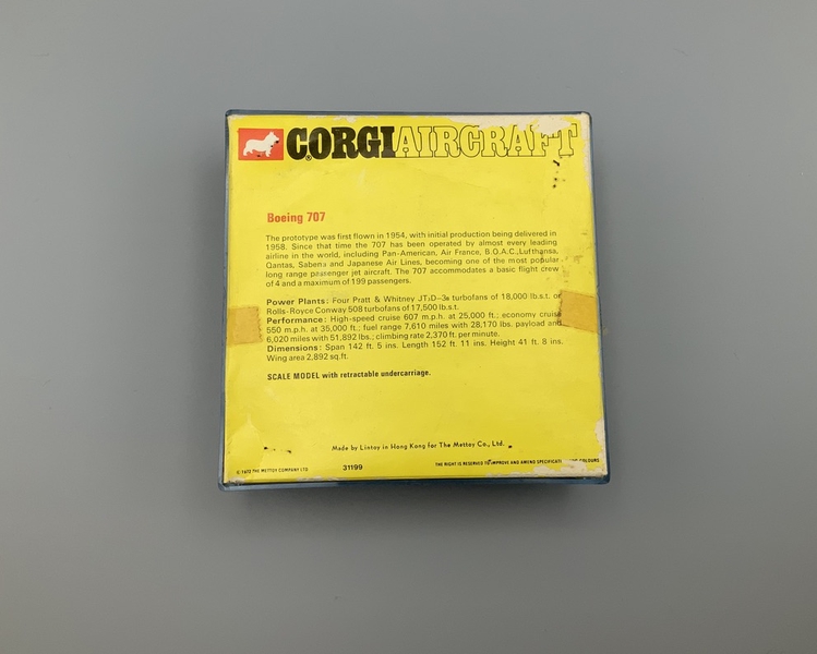 Image: miniature model airplane: Air France, Boeing 707