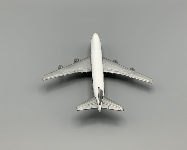 Image: miniature model airplane: Pan American World Airways, Boeing 747