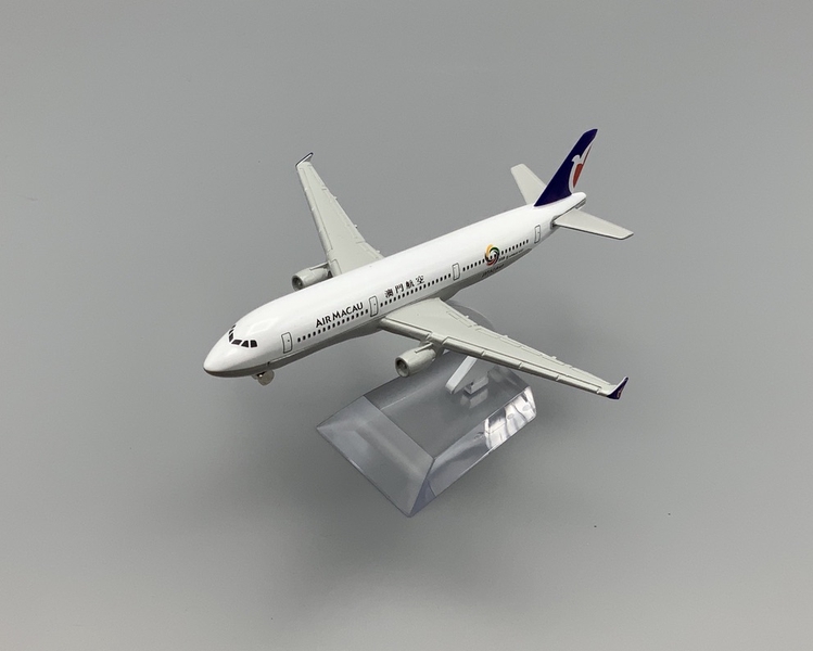 Image: model airplane: Air Macau, Airbus A320