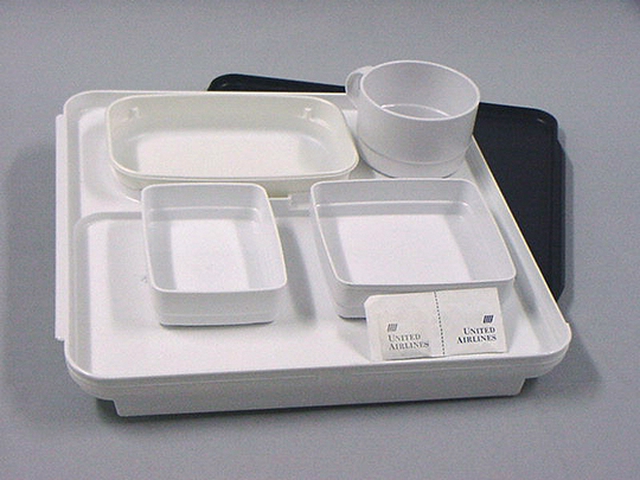 Meal tray: United Airlines