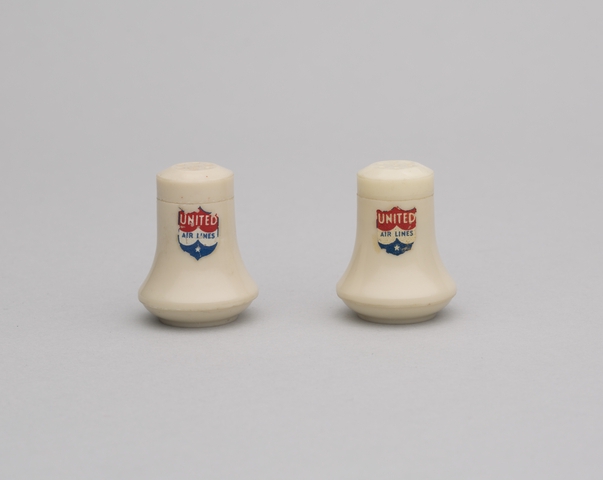 Salt and pepper shakers: United Air Lines