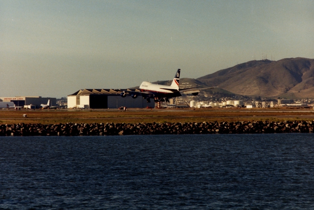Photograph: San Francisco International Airport (SFO), British Airways, Boeing 747-200