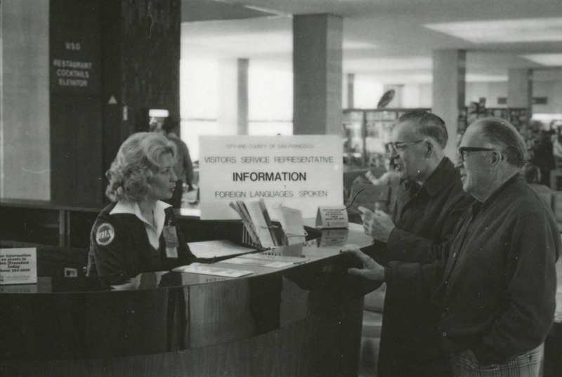 Image: photograph: San Francisco International Airport (SFO)