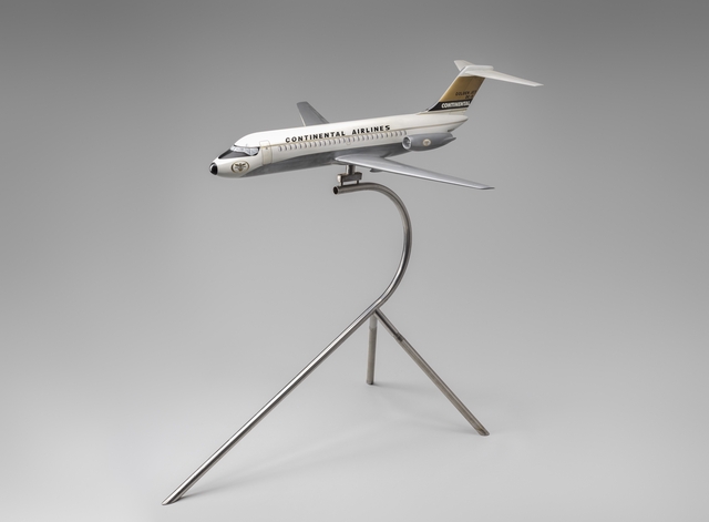 Model airplane: Continental Airlines, Douglas DC-9-15RC