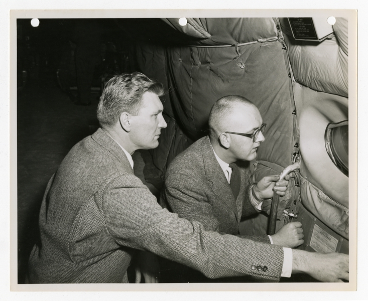 Image: photographs: early aviation; Boeing 367-80