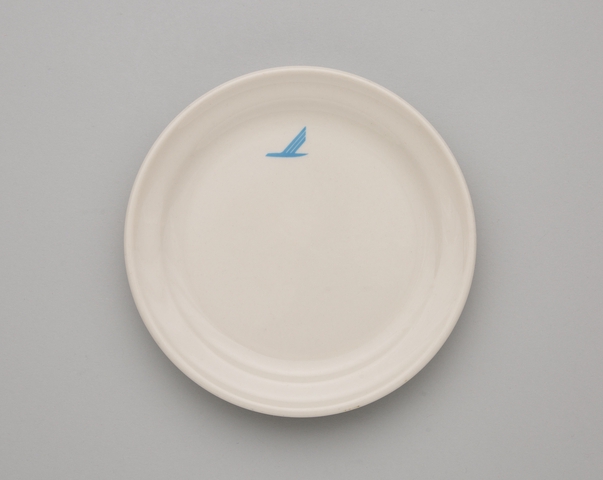 Side plate: Piedmont Airlines, first class