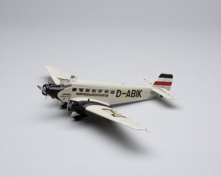 Image: model airplane: Lufthansa German Airlines, Junkers Ju 52
