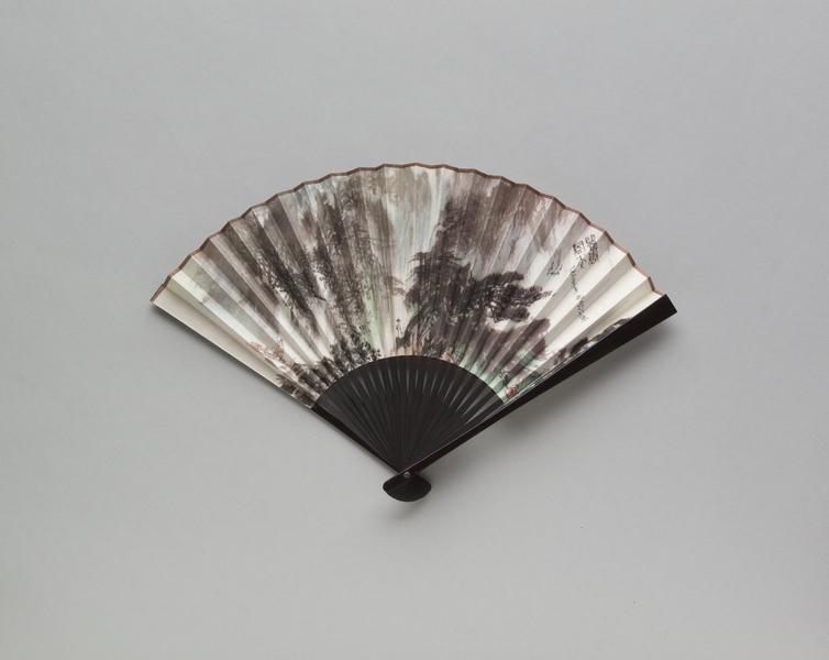 Image: folding fan: CAAC (Civil Aviation Administration of China)