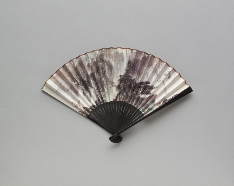 Image: folding fan: CAAC (Civil Aviation Administration of China)
