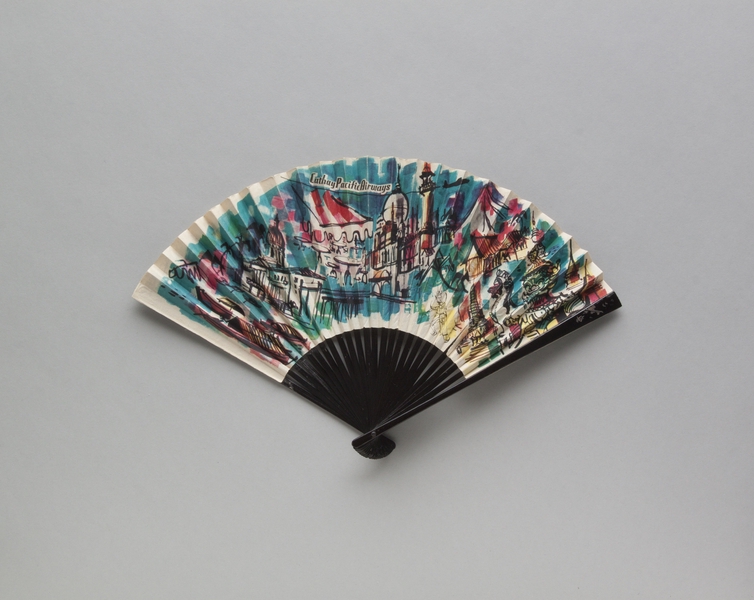 Image: folding fan: Cathay Pacific Airways