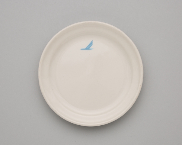 Side plate: Piedmont Airlines, first class