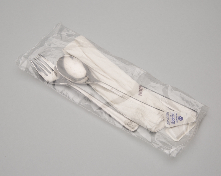Image: utensil set: Northwest Airlines
