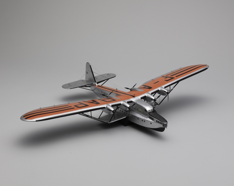 Image: model airplane: Air France, Latécoère 522 Ville de Sainte Pierre