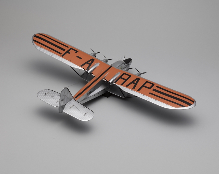 Image: model airplane: Air France, Latécoère 522 Ville de Sainte Pierre