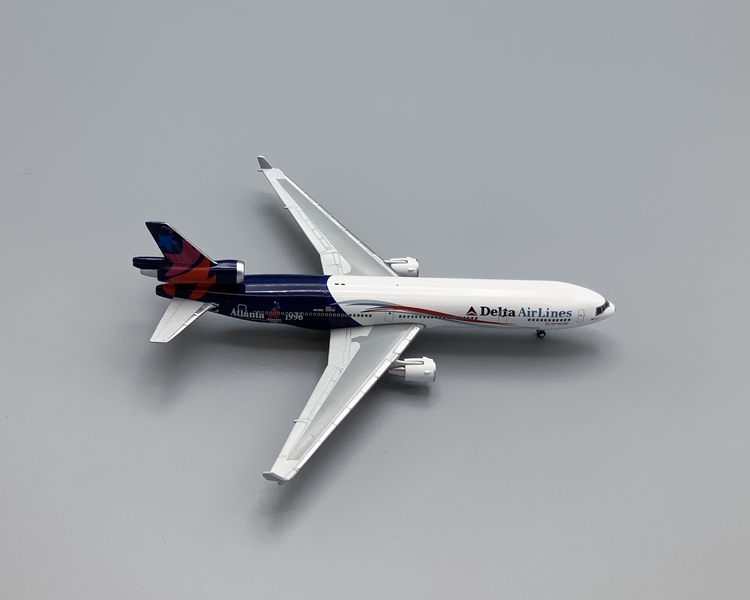 Image: miniature model airplane: Delta Air Lines, McDonnell Douglas MD-11