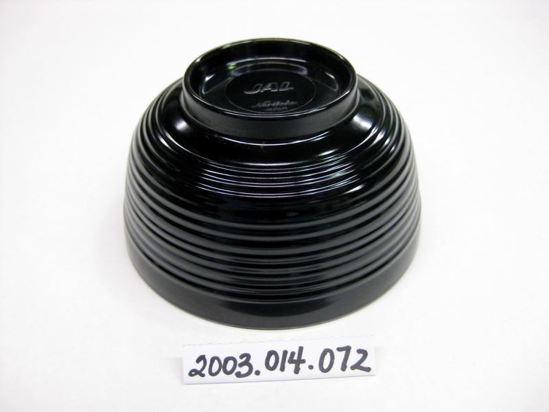 Image: soup bowl: Japan Air Lines