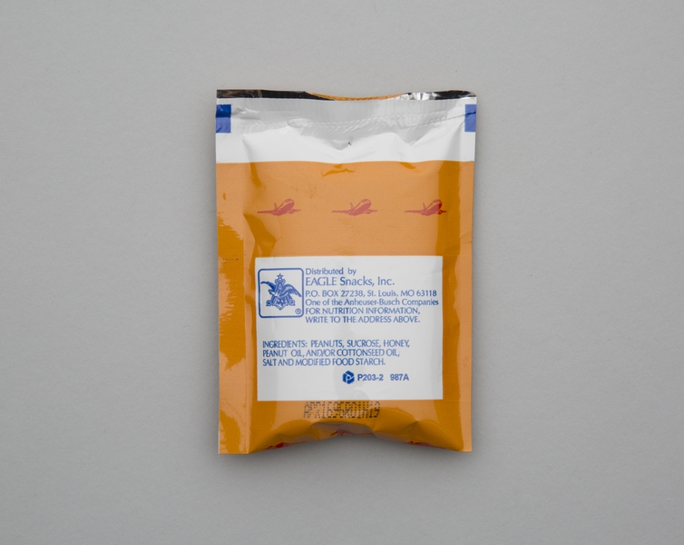 Image: snack packaging: Southwest Airlines