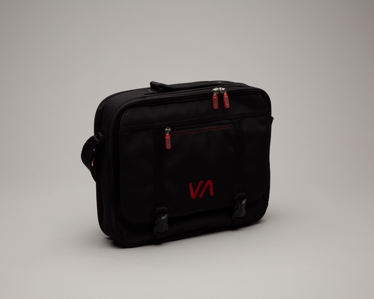 Image: computer bag/briefcase: Virgin America