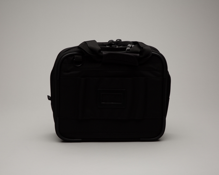 Image: computer bag/briefcase: Virgin America