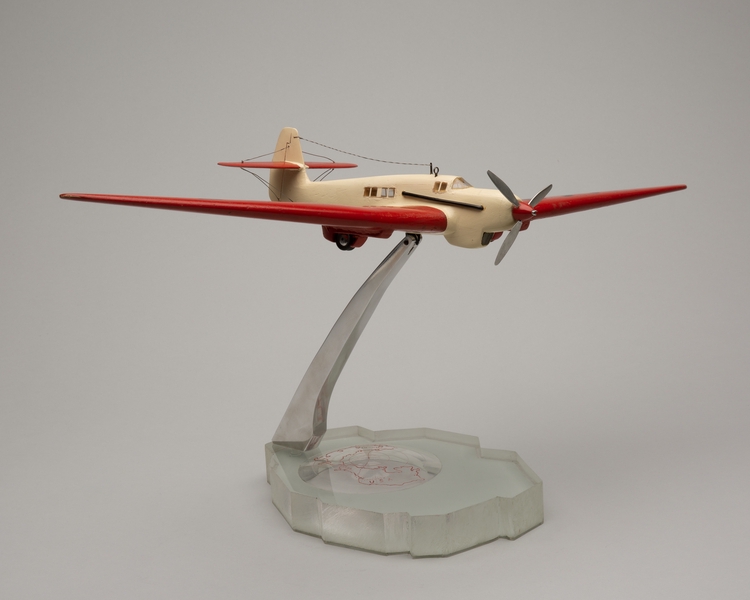 Image: model airplane: Tupolev ANT-25
