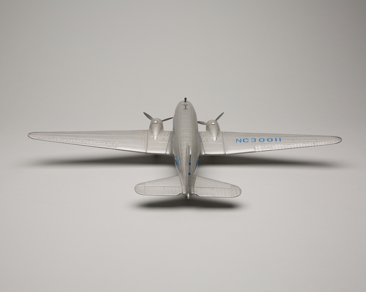 Image: model airplane: Pan American Airways System, Douglas DC-3