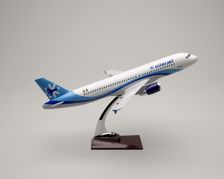 Image: model airplane: Interjet, Airbus A320