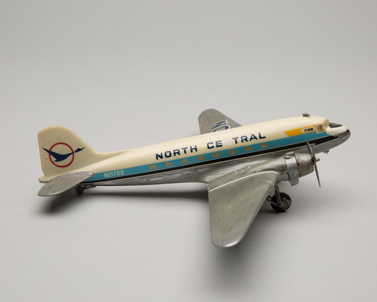Image: model airplane: North Central Airlines, Douglas DC-3