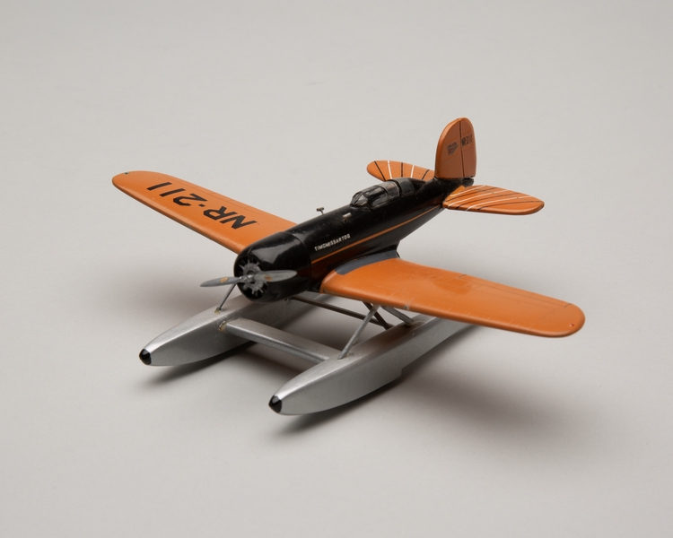 Image: model airplane: Lockheed 8 Sirius Tingmissartoq