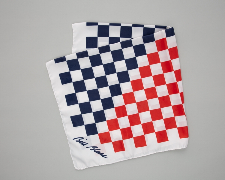 Image: flight attendant scarf: American Airlines