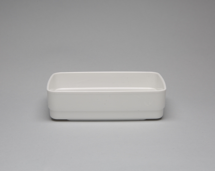 Image: entree dish: United Airlines