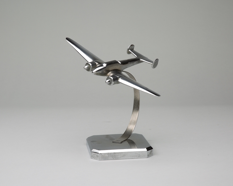 Image: model airplane: Potez 630 
