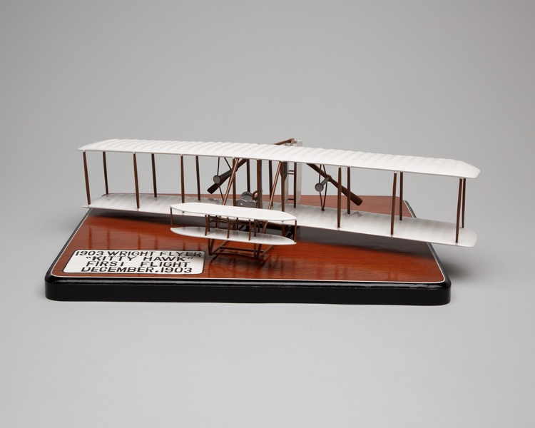 Image: model airplane: Wright brothers flyer, 1903
