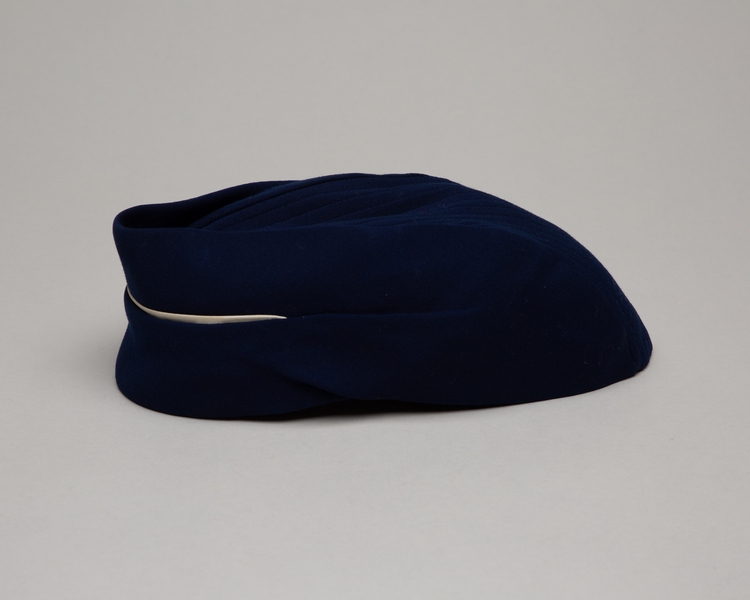 Image: stewardess hat: American Airlines, winter