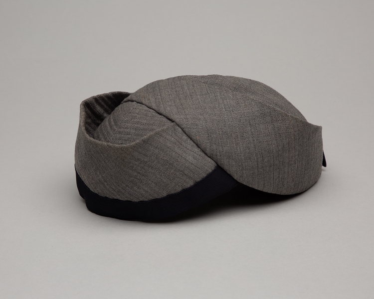 Image: stewardess hat: United Air Lines