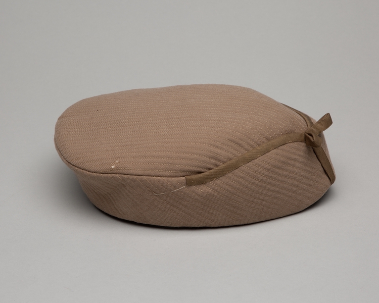 Image: stewardess hat: United Air Lines