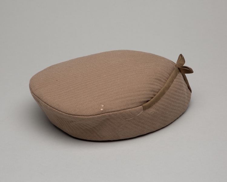 Image: stewardess hat: United Air Lines